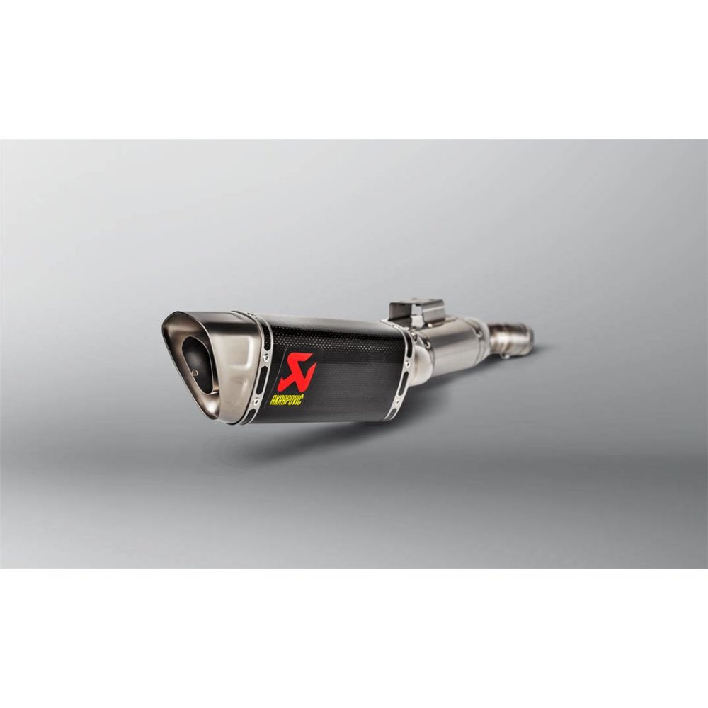 Akrapovic Slip-On Line (Carbon) F900R / XR 20- - Köp ditt avgassystem hos SMX Sports - Stort sortiment med avgassystem till Moto